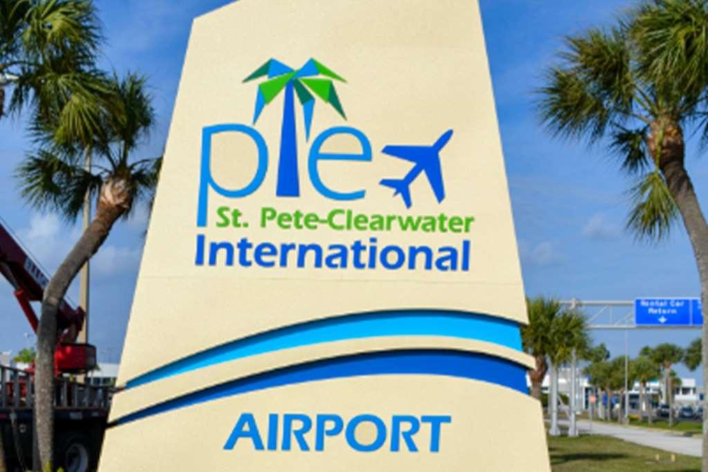 Comfort Inn & Suites St Pete - Clearwater International Airport Kültér fotó